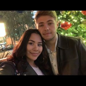 Meet your Posher, Dominic